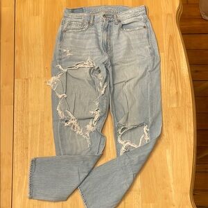 American Eagle Outfitters Women's Light Blue Distressed Jeans